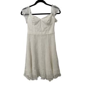 Women ASTR White Lace Mini Short Sleeve Dress with Zipper Closure-Small